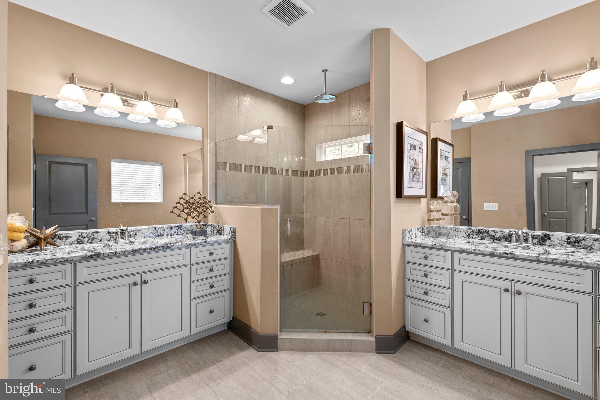 ARNOLD RIDGE - Residential