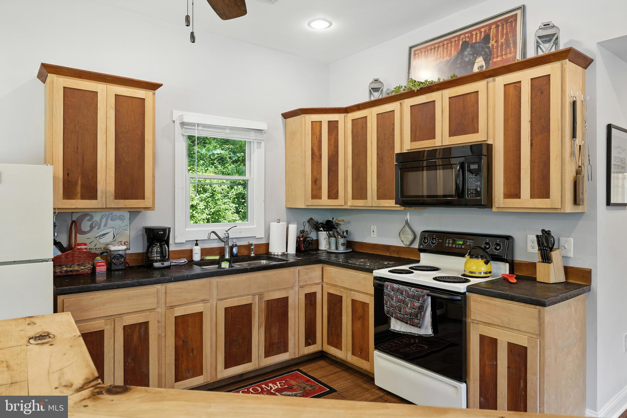 PAGE VALLEY ESTATES - Residential