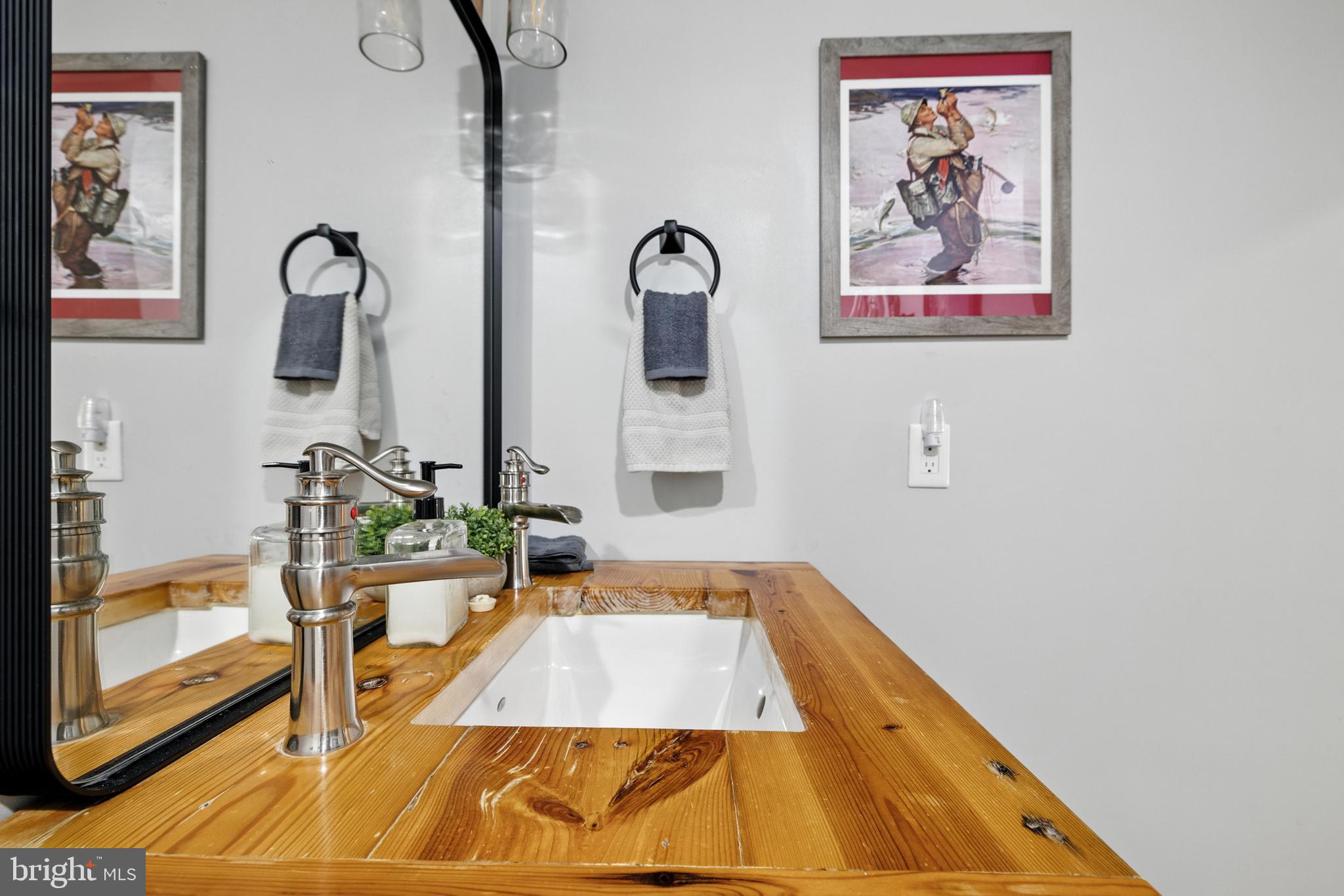 PAGE VALLEY ESTATES - Residential