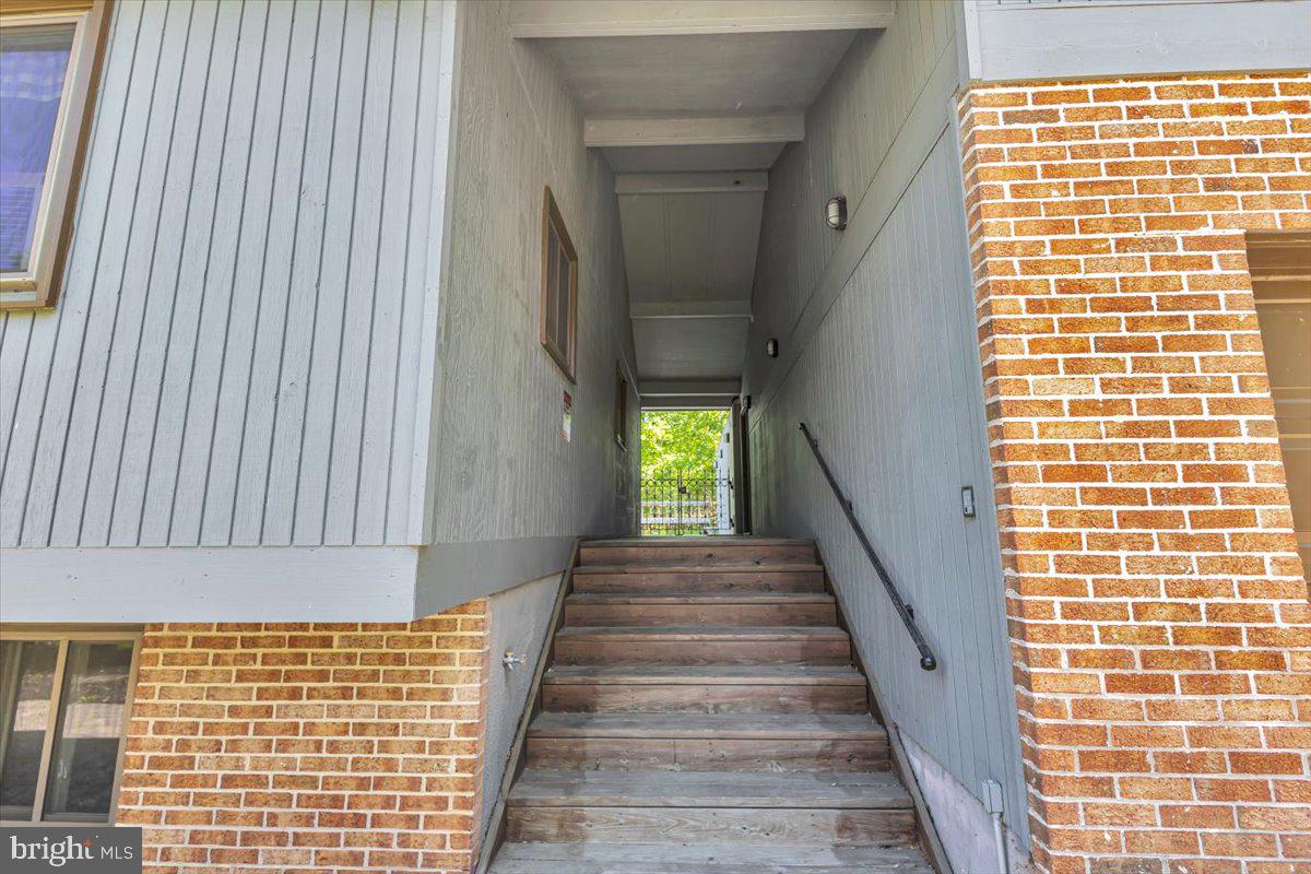 FREEDOM FOREST - Residential