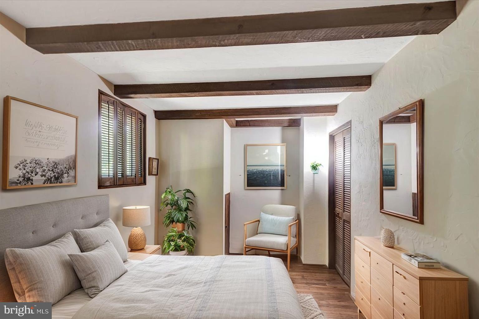 FREEDOM FOREST - Residential