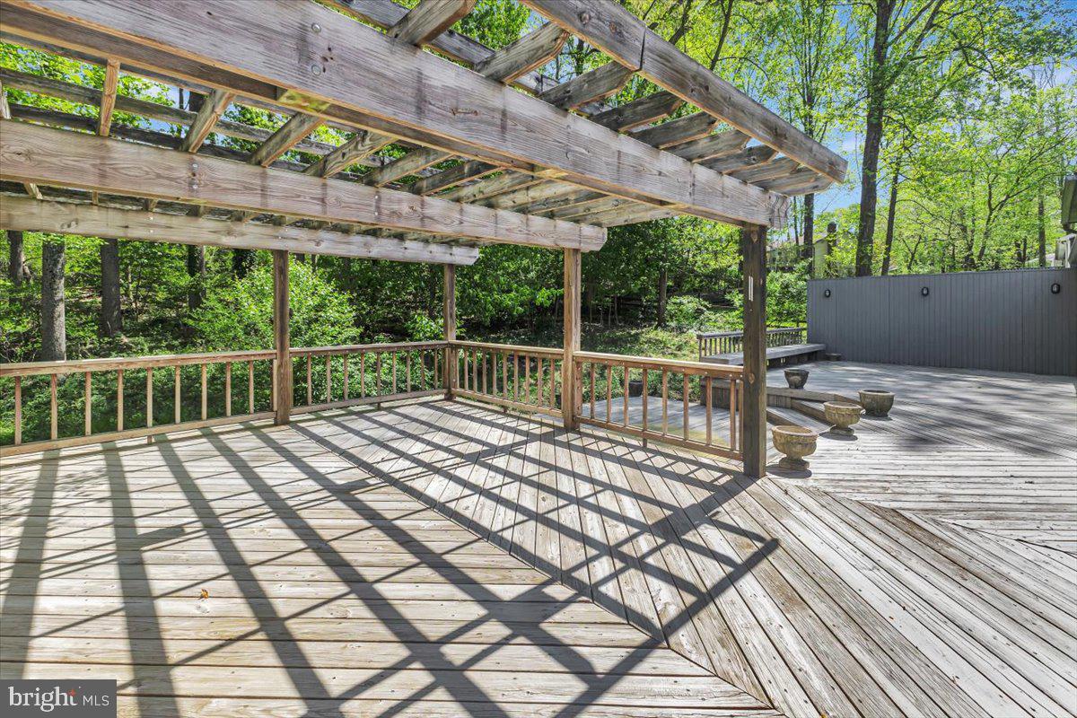 FREEDOM FOREST - Residential