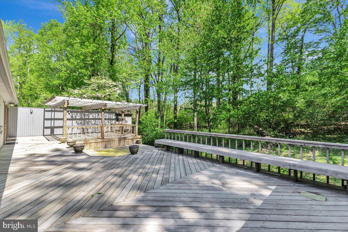 FREEDOM FOREST - Residential