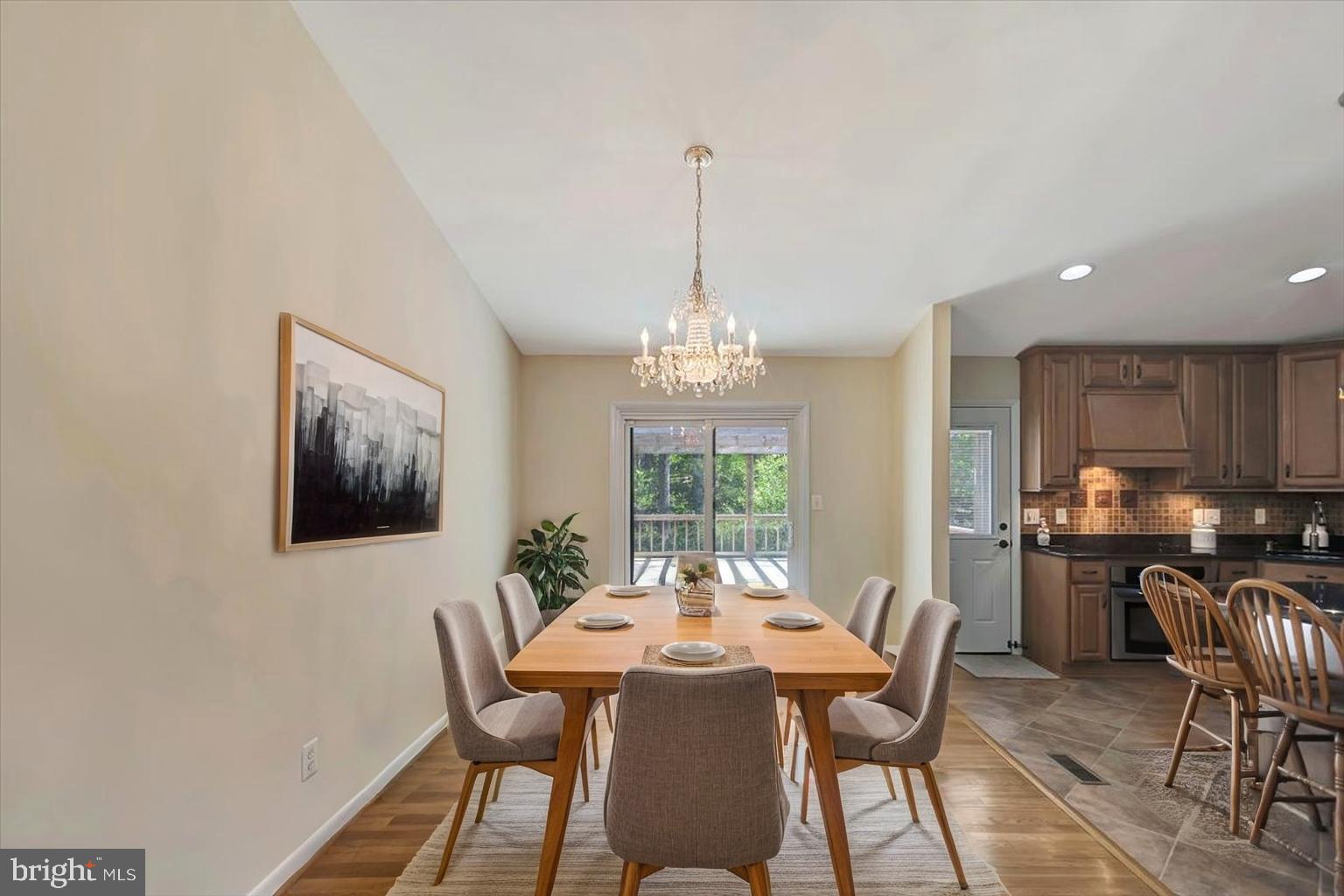 FREEDOM FOREST - Residential