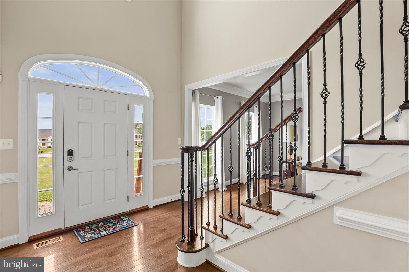 32 KAITLYN DRIVE