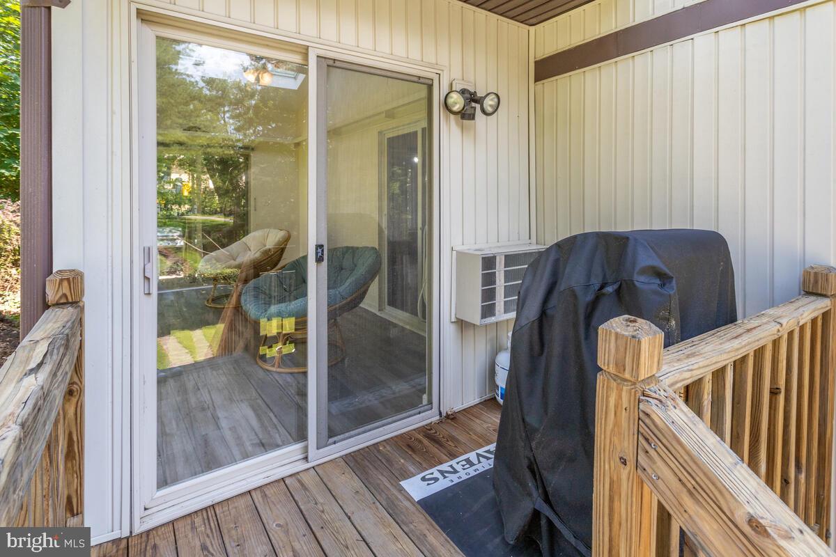 KIMBERLY WOODS VILLAGE - Residential