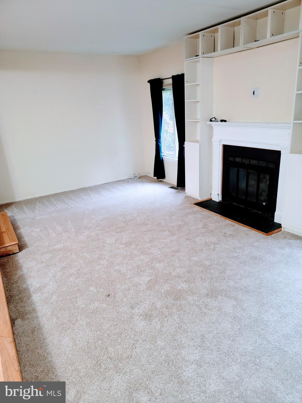 KIMBERLY WOODS VILLAGE - Residential