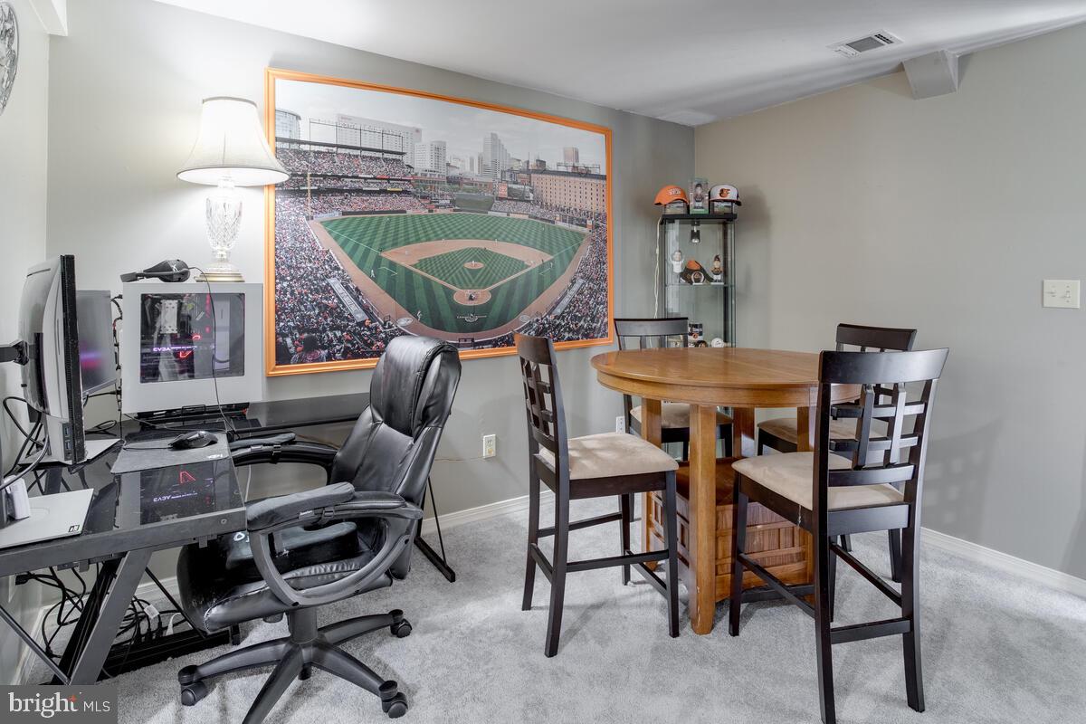 KIMBERLY WOODS VILLAGE - Residential