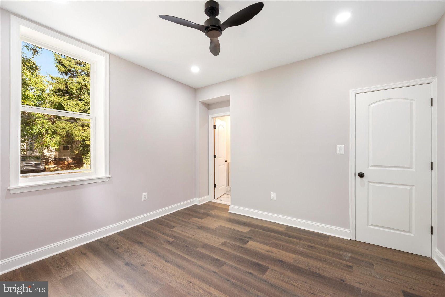 FOREST PARK - Residential