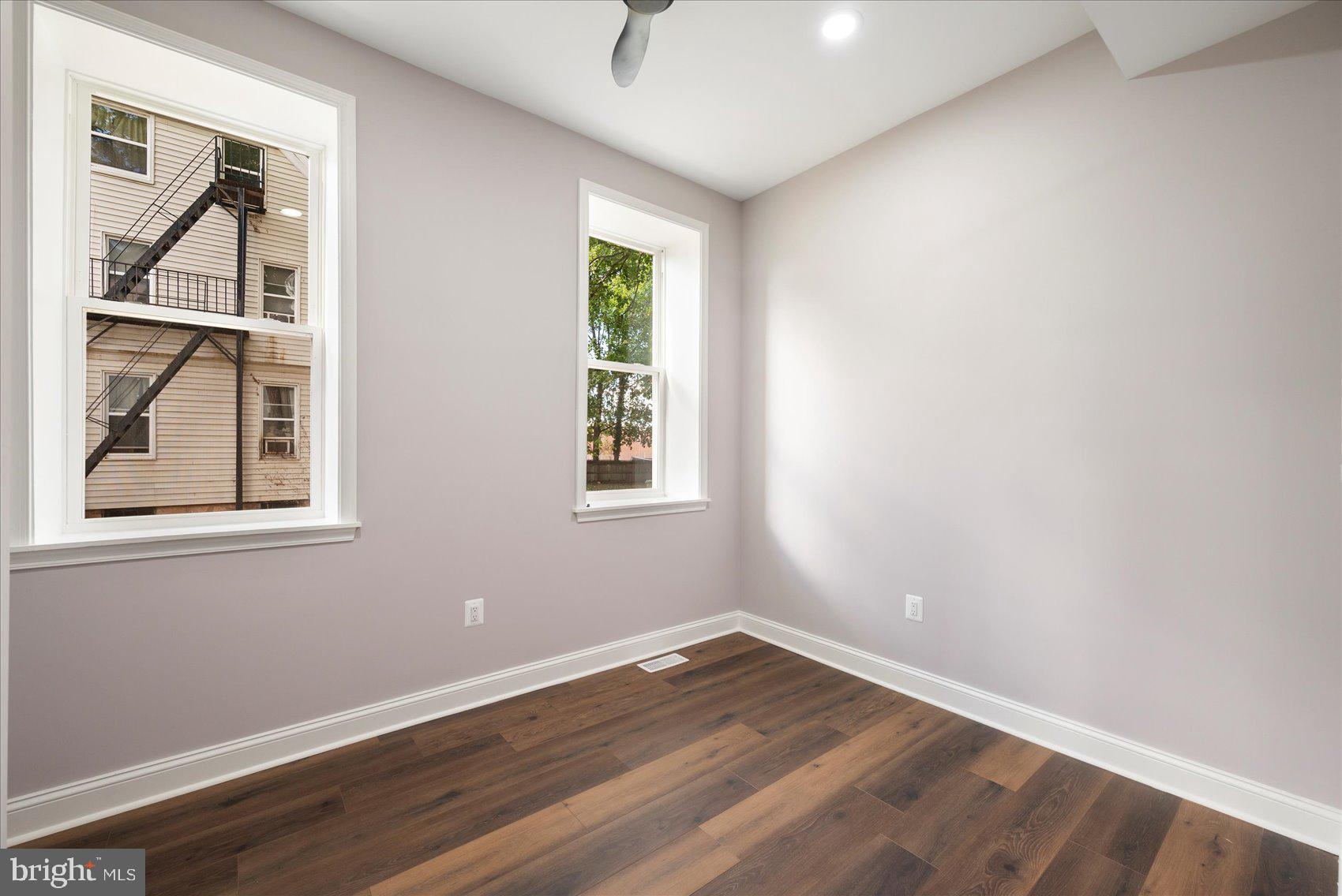 FOREST PARK - Residential