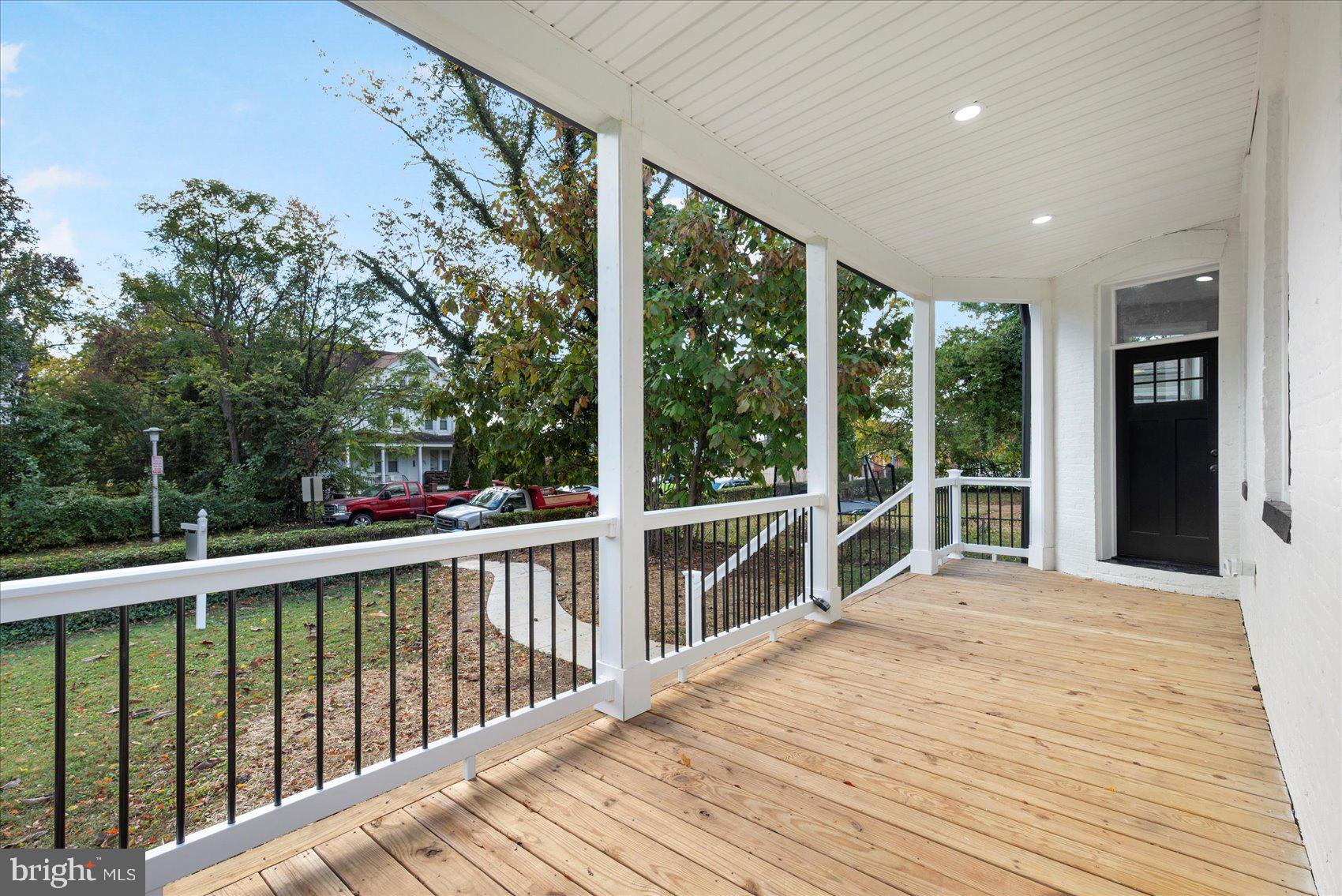 FOREST PARK - Residential