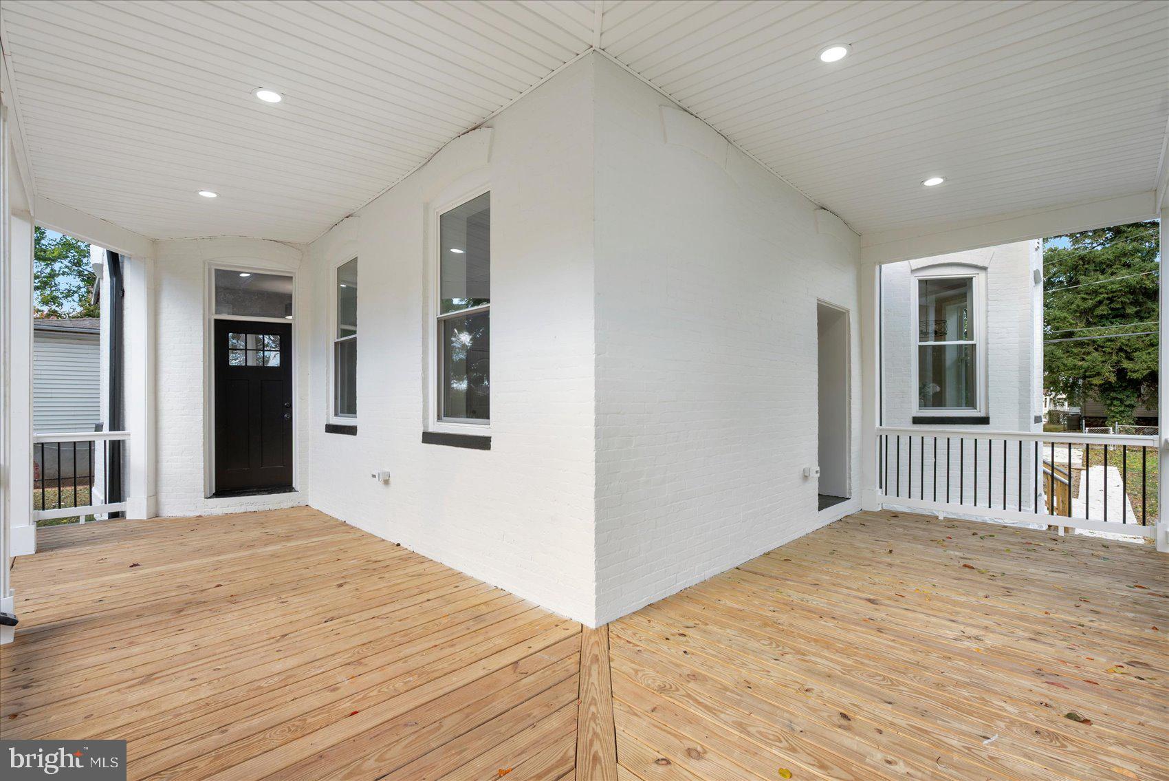 FOREST PARK - Residential