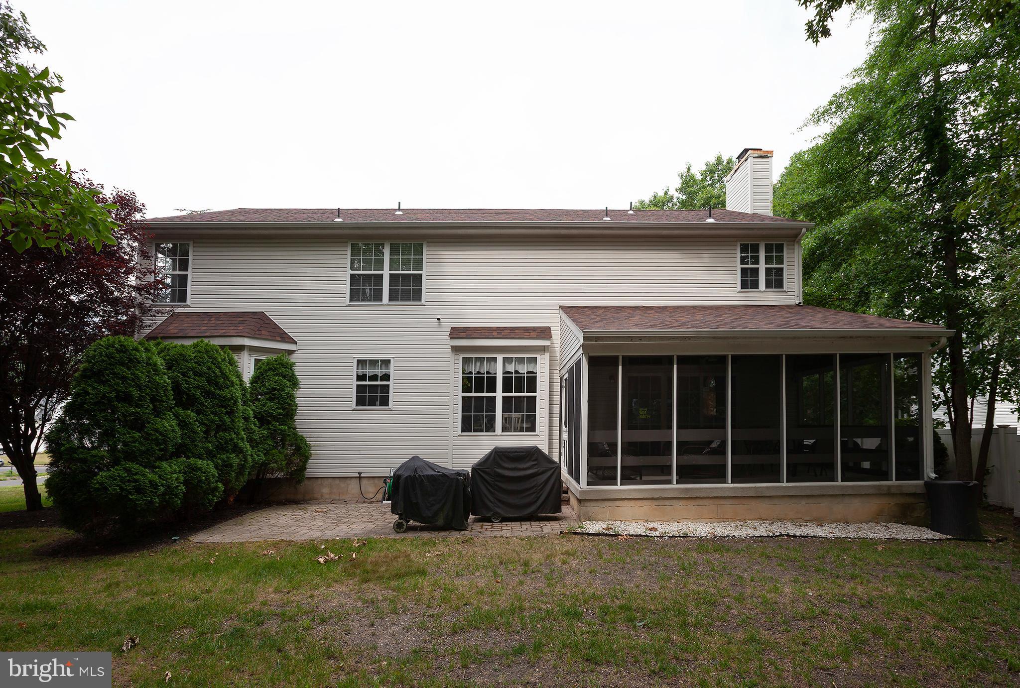 1052 BONNIE BLUE CIRCLE - Photo 4