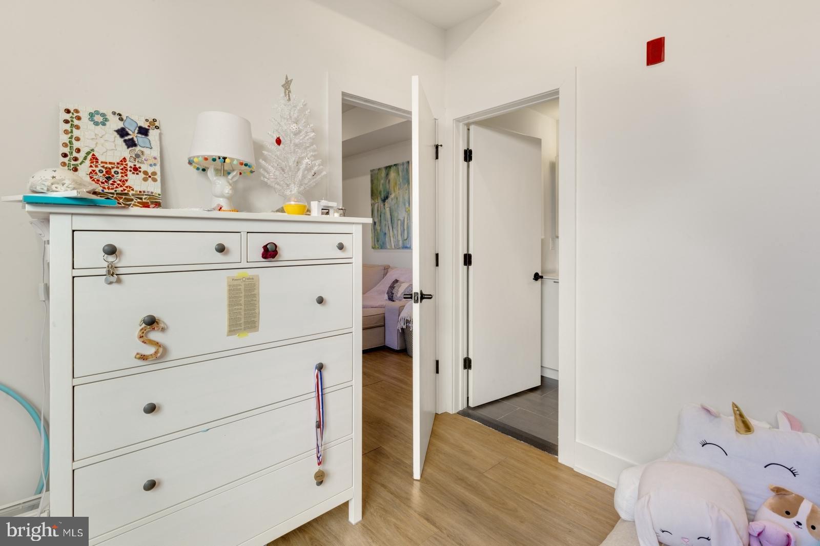 EAST PASSYUNK CROSSING - Residential Lease