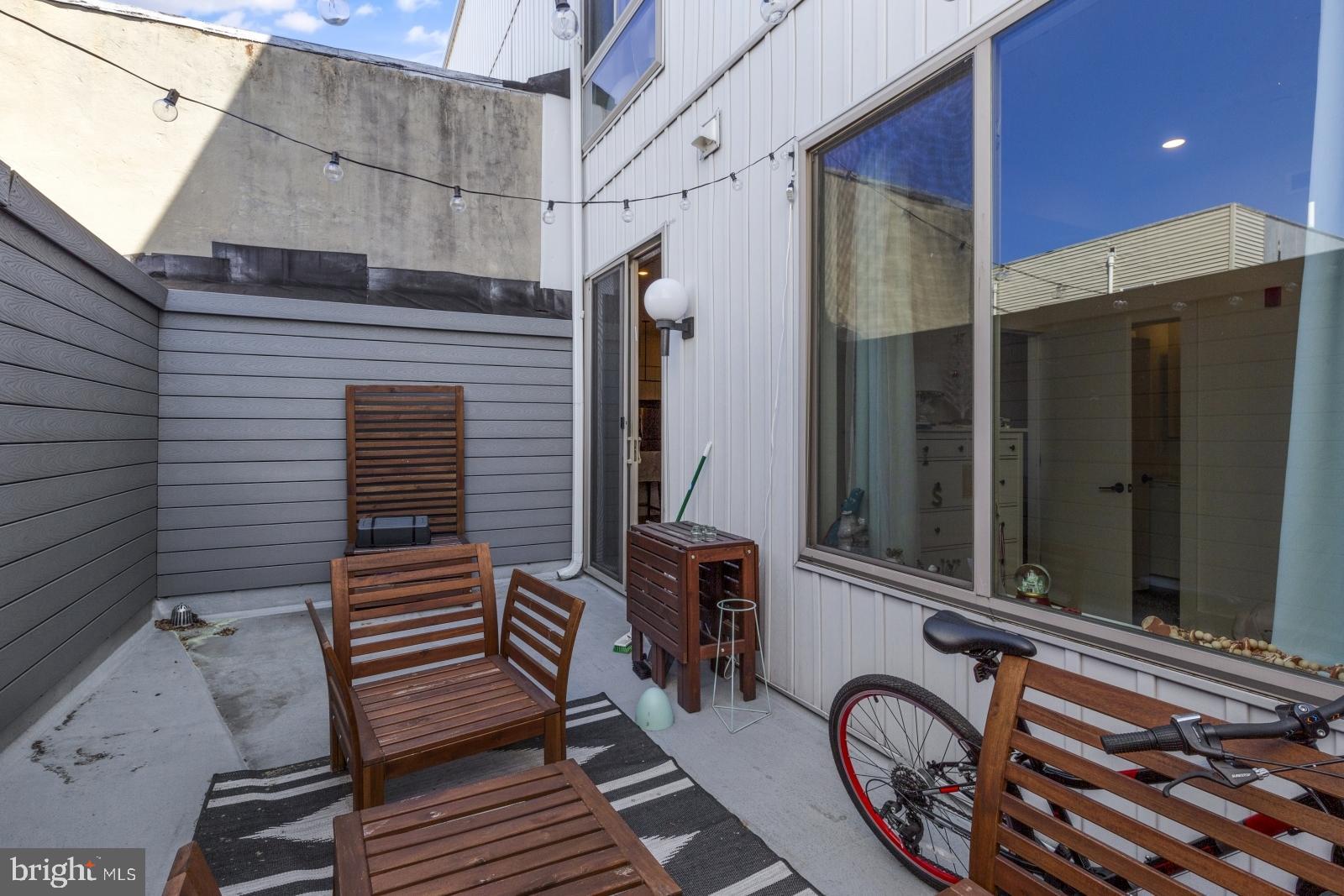 EAST PASSYUNK CROSSING - Residential Lease