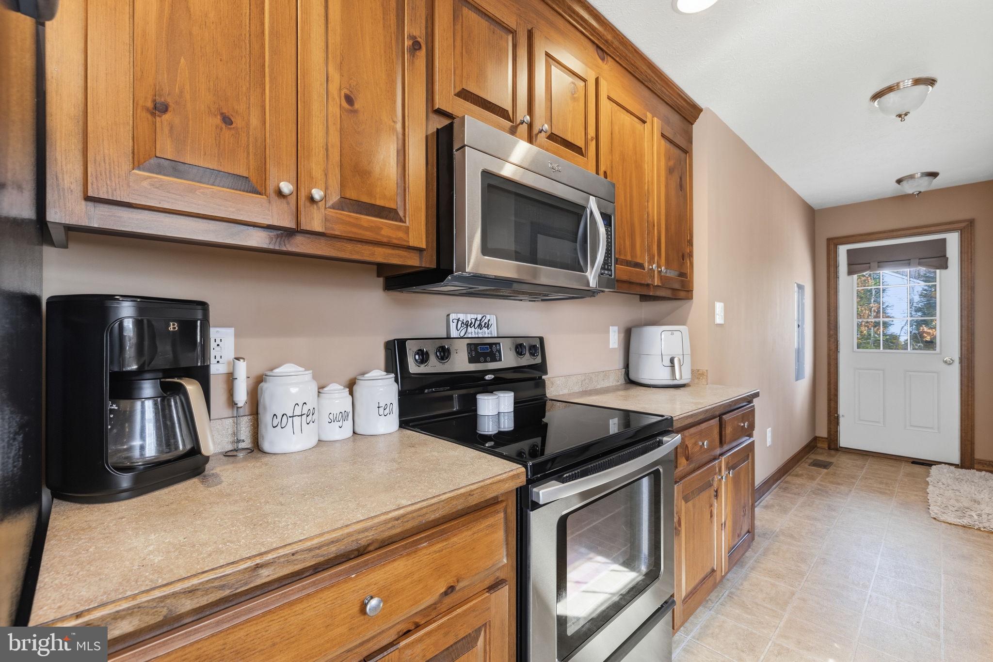 WINDING RIDGE - Residential