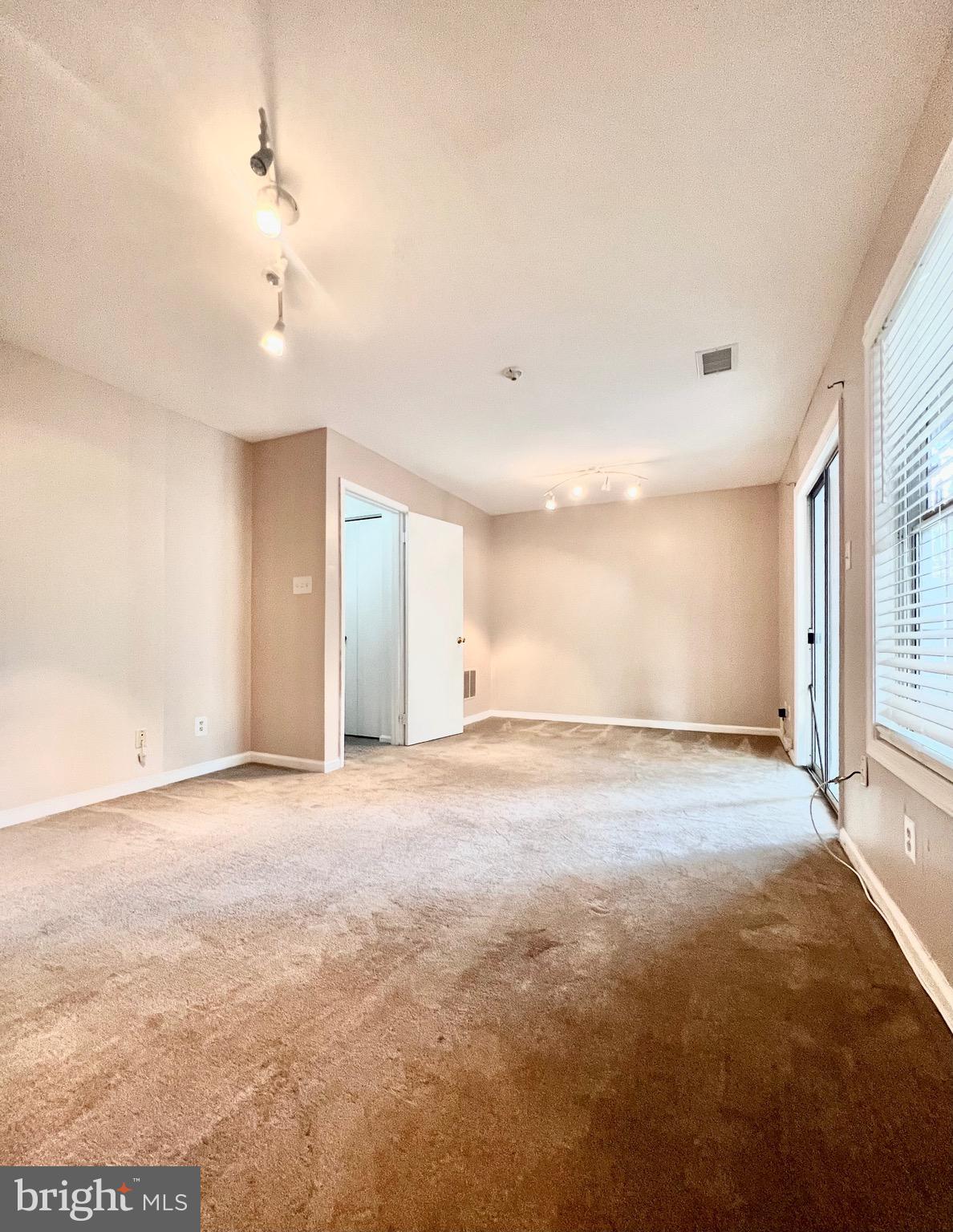 SENECA FOREST - Residential