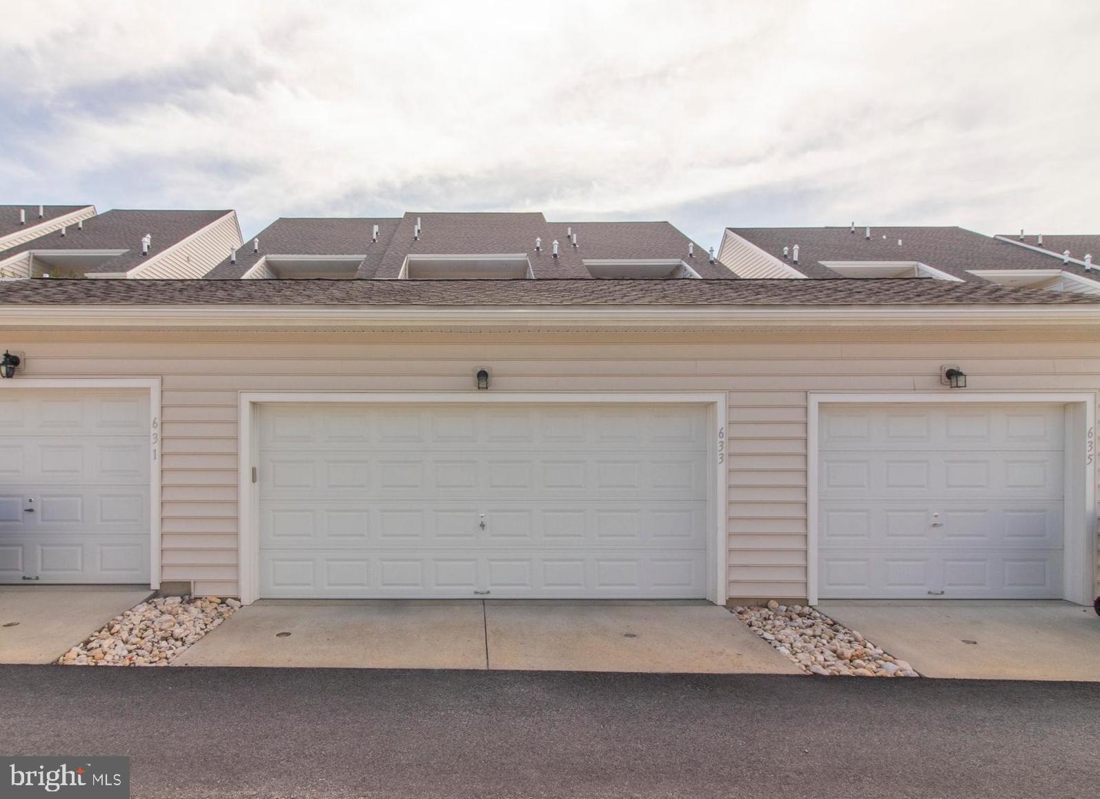 MAGNOLIA PLACE - Residential