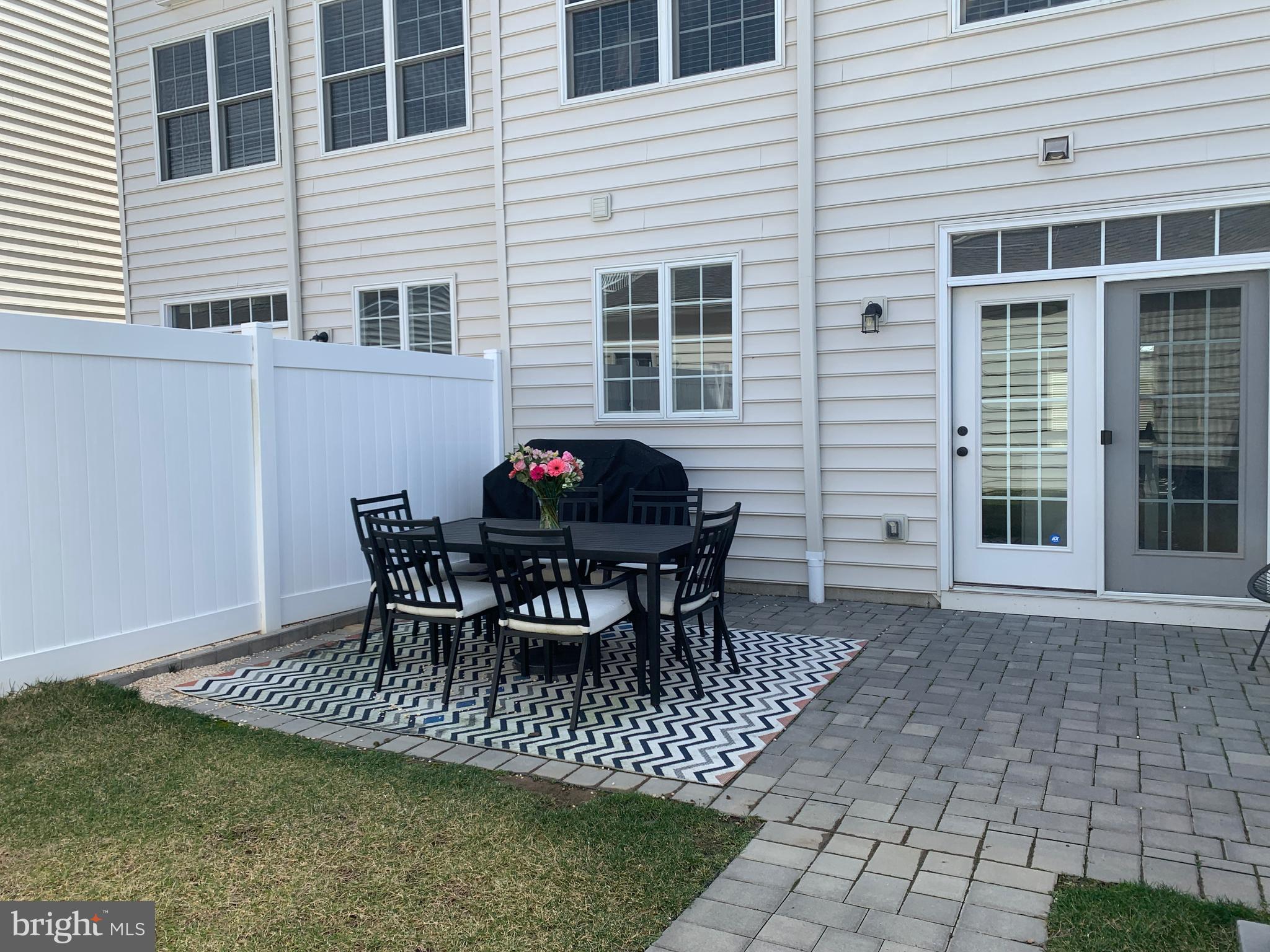 MAGNOLIA PLACE - Residential