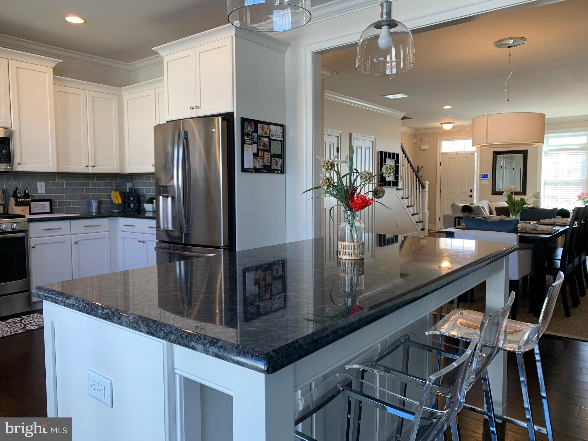 MAGNOLIA PLACE - Residential