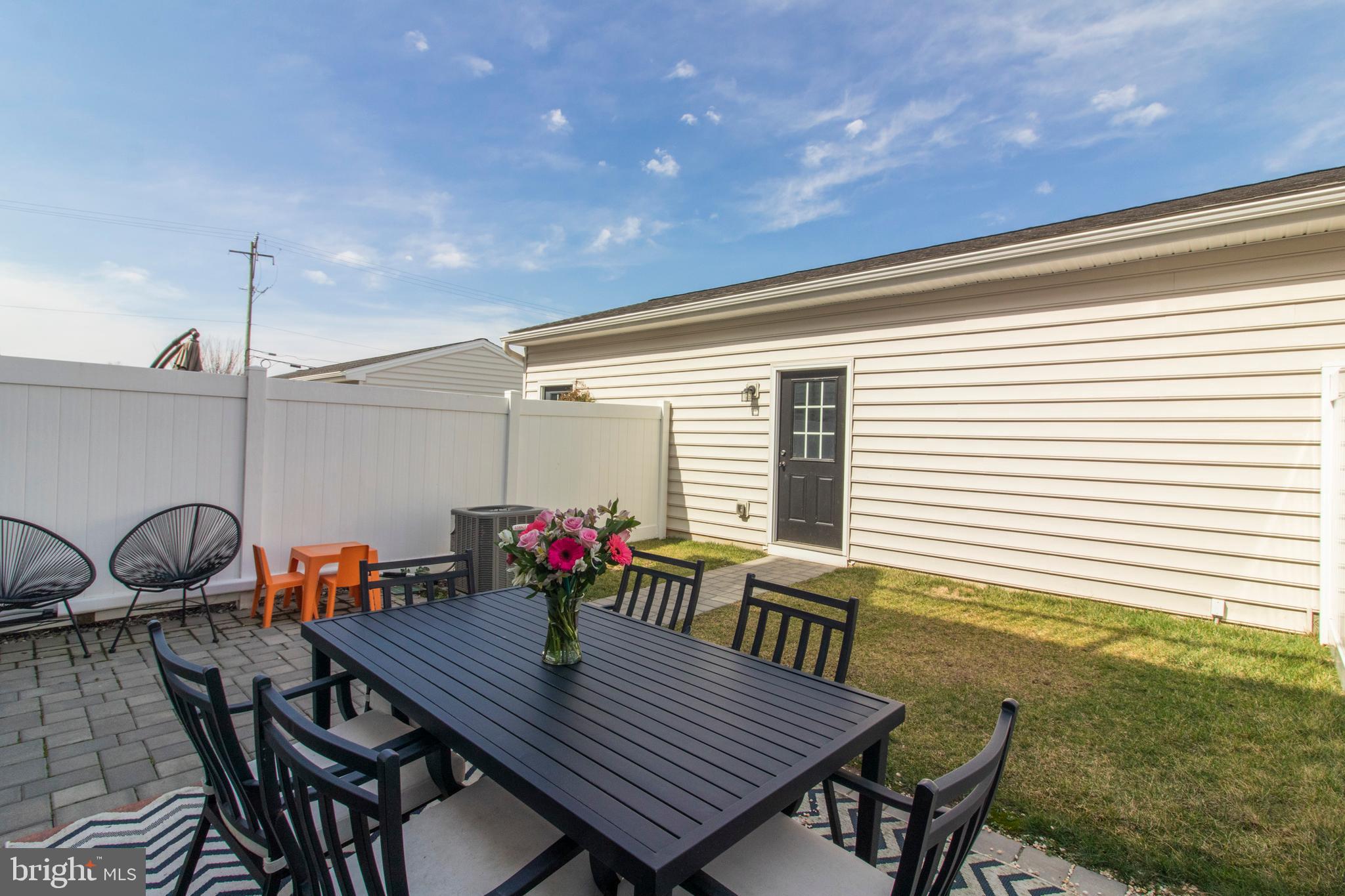 MAGNOLIA PLACE - Residential