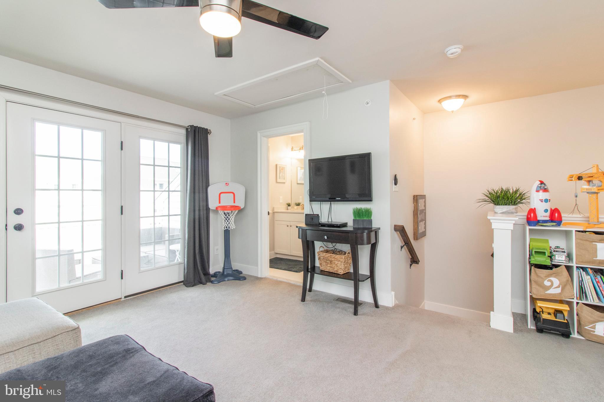 MAGNOLIA PLACE - Residential