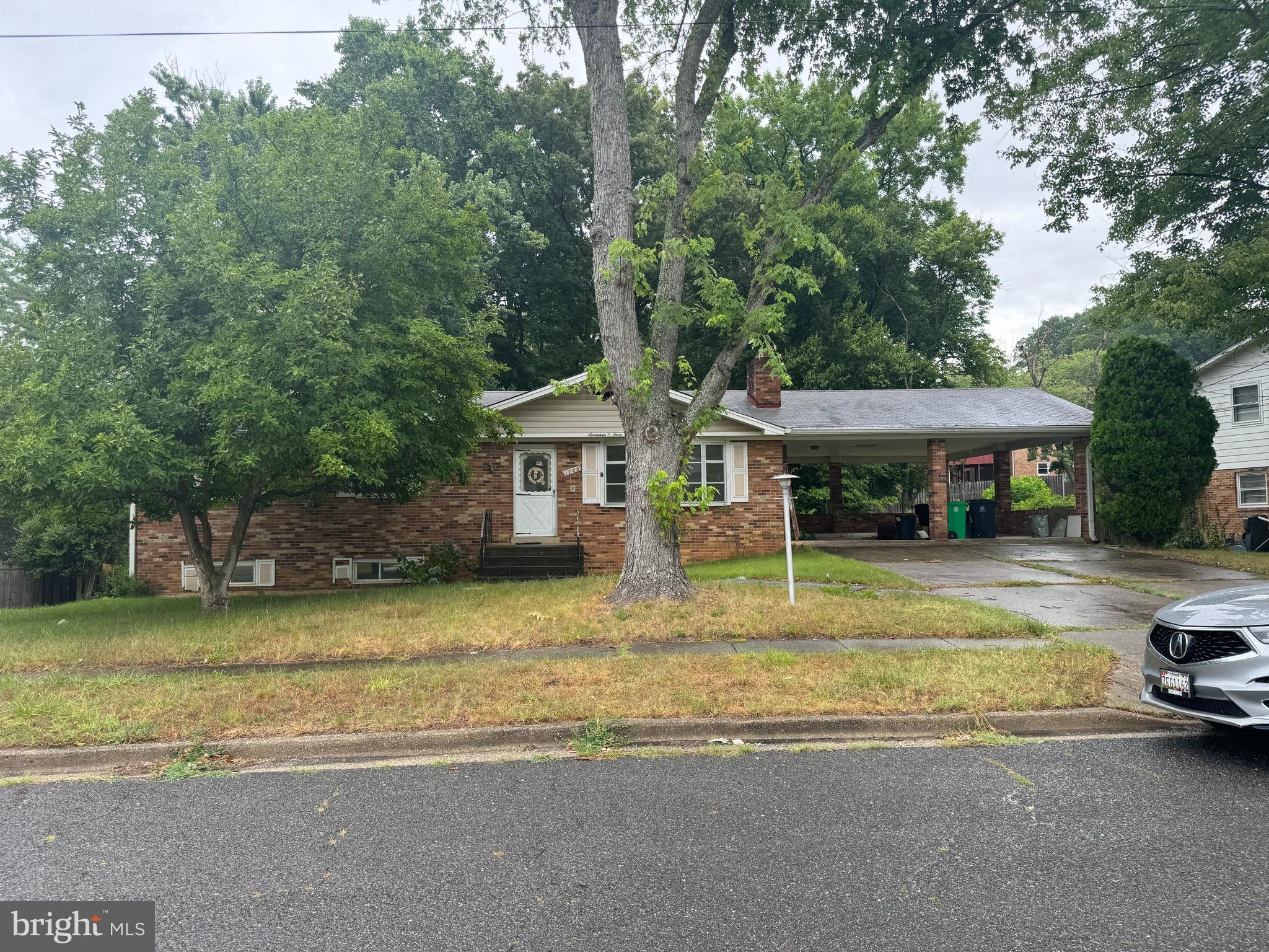 FORT WASHINGTON - Residential