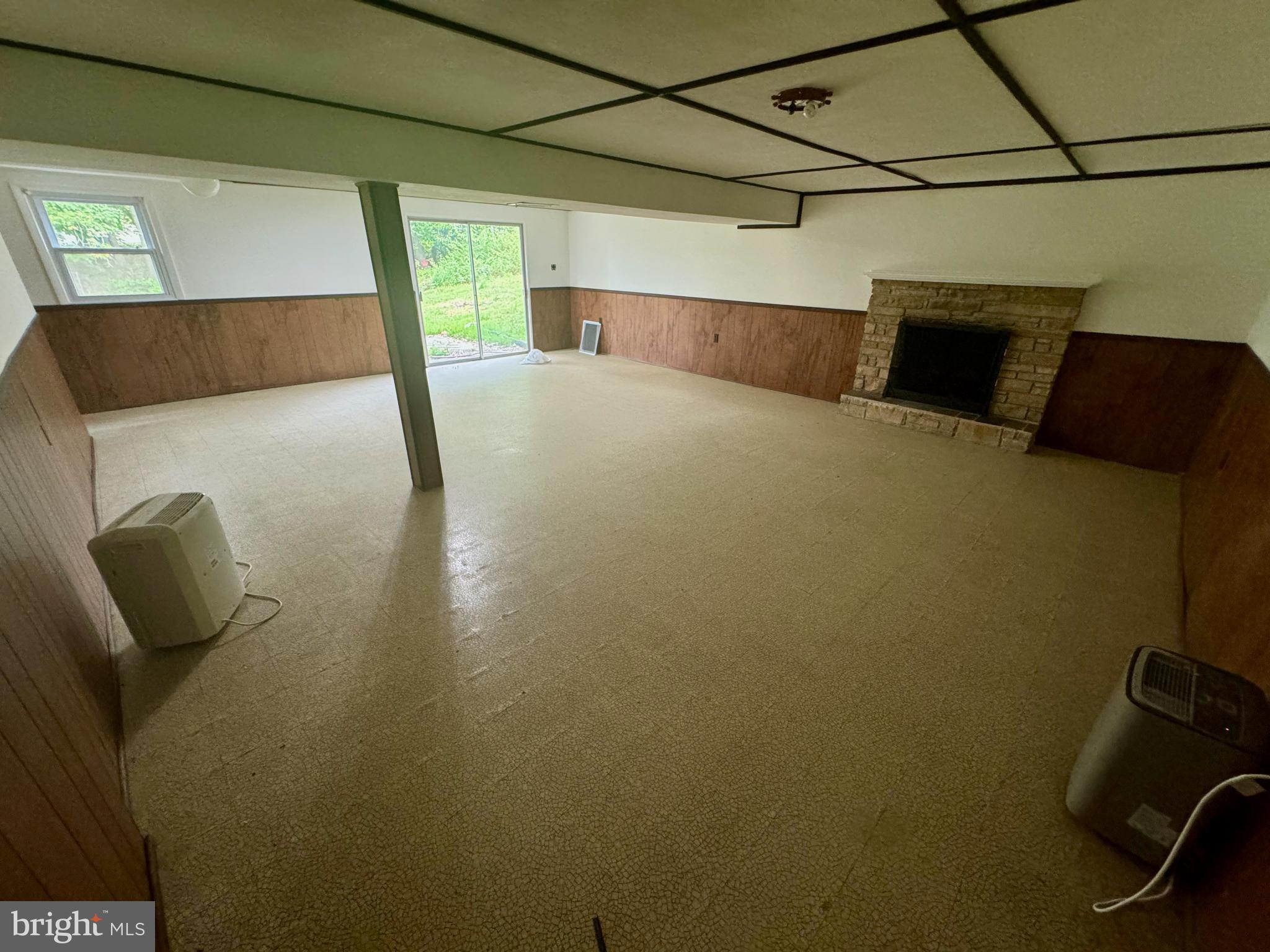 FORT WASHINGTON - Residential