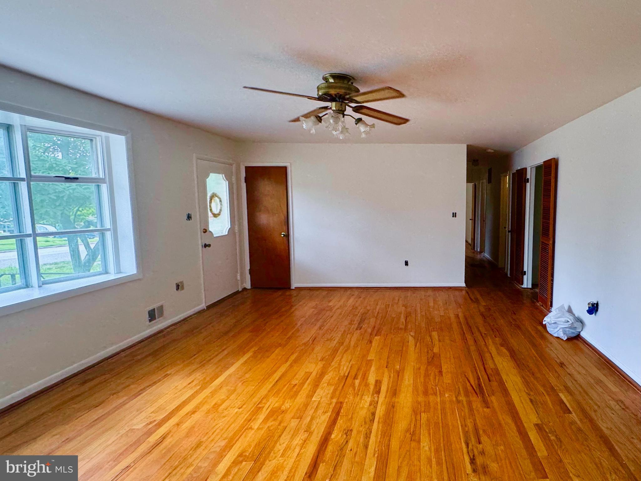 FORT WASHINGTON - Residential