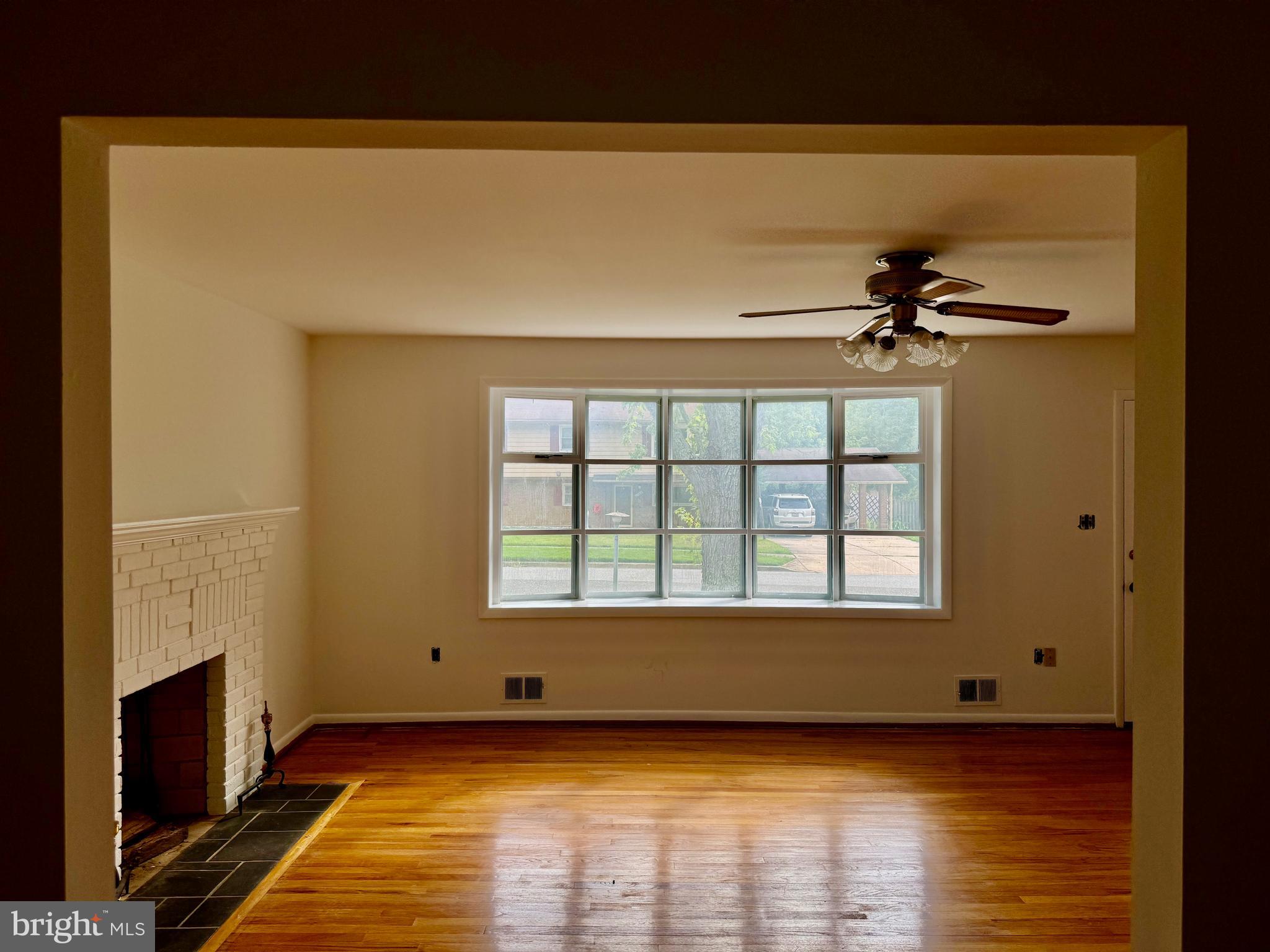 FORT WASHINGTON - Residential