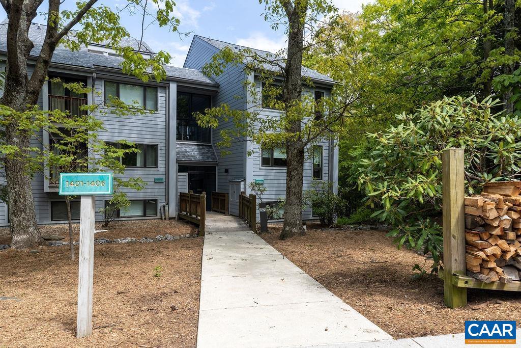 1403 HIGHLANDS CONDOS