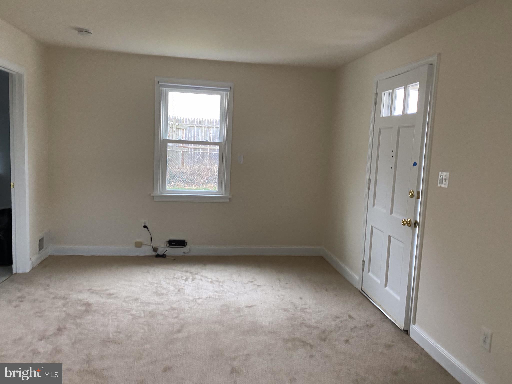 GLENMONT VILLAGE - Residential Lease