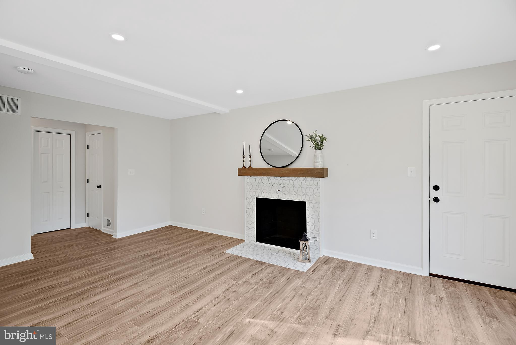 SPRINGDALE - Residential