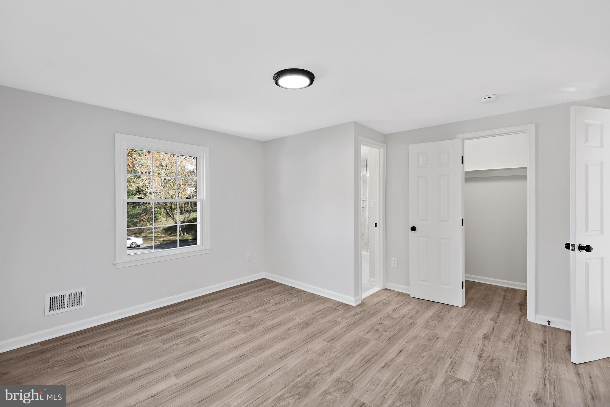 SPRINGDALE - Residential