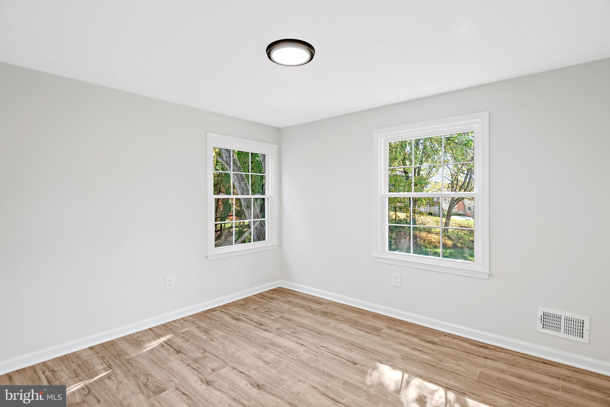 SPRINGDALE - Residential