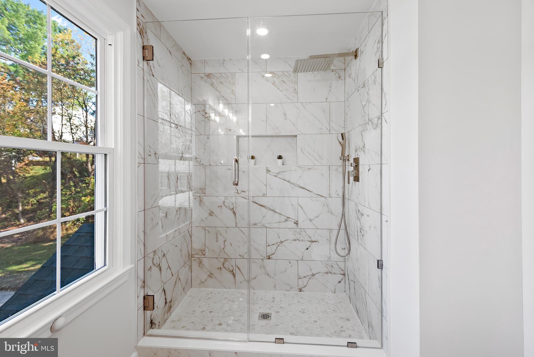 SPRINGDALE - Residential