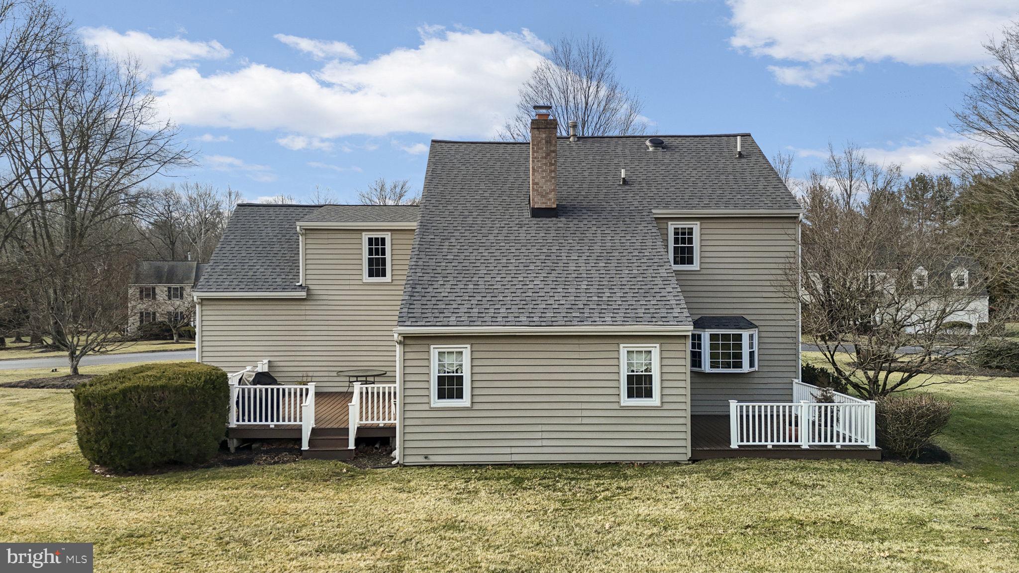 FRENCH CREEK ESTS - Residential