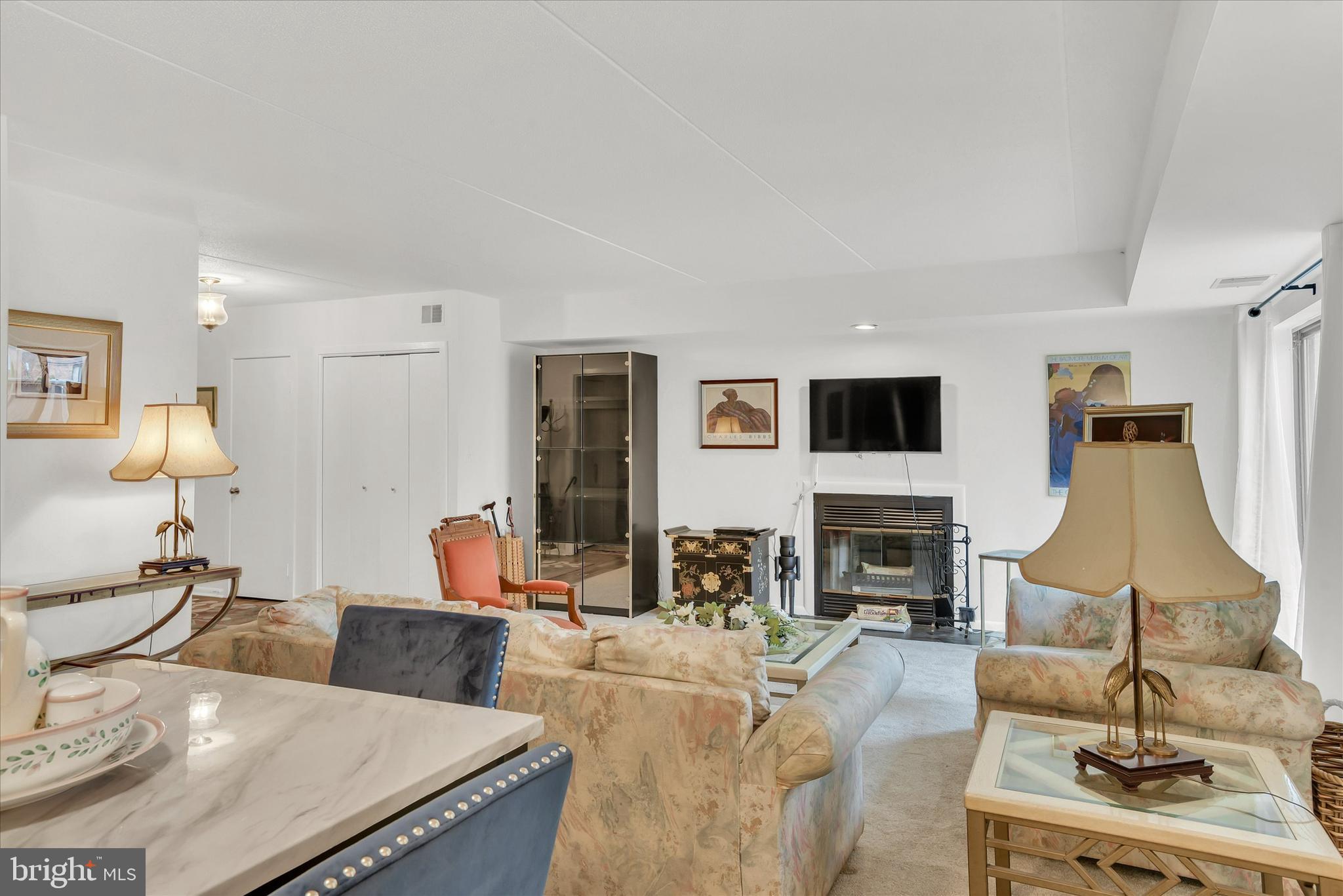 ANNEN WOODS - Residential