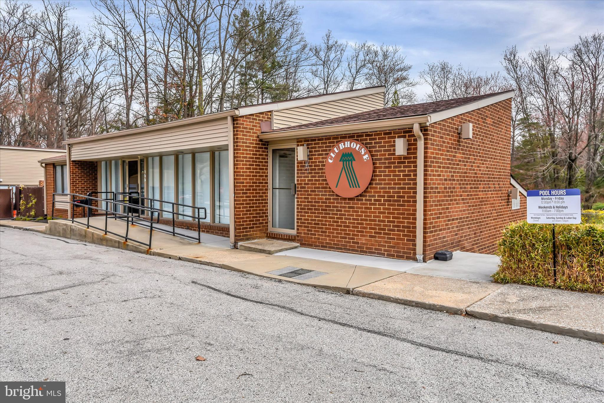 ANNEN WOODS - Residential