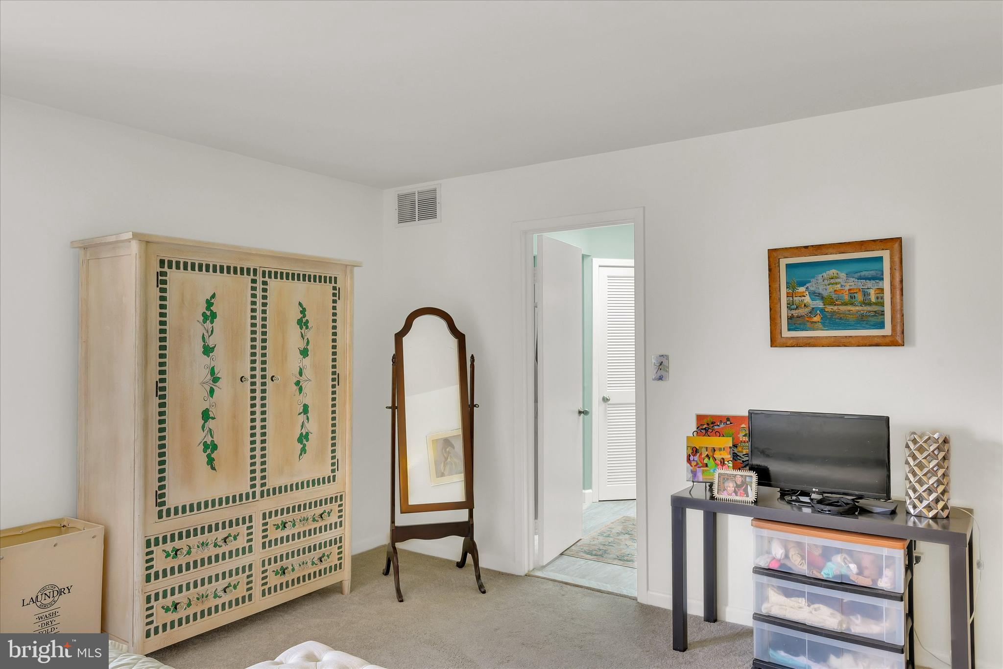 ANNEN WOODS - Residential