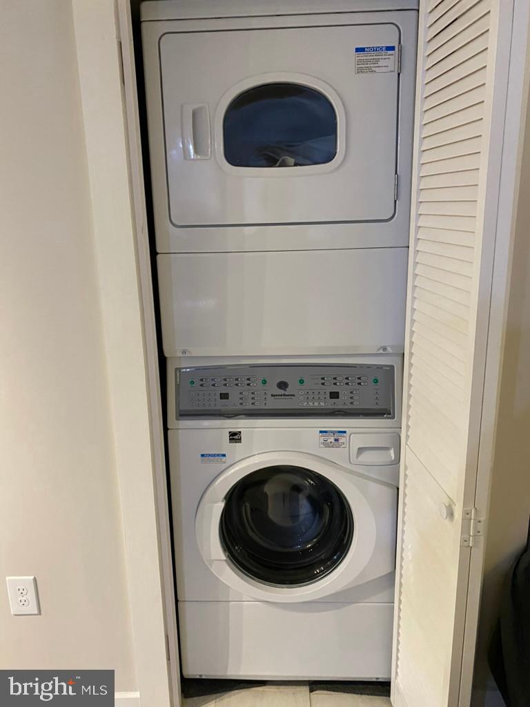 DUPONT - Residential Lease
