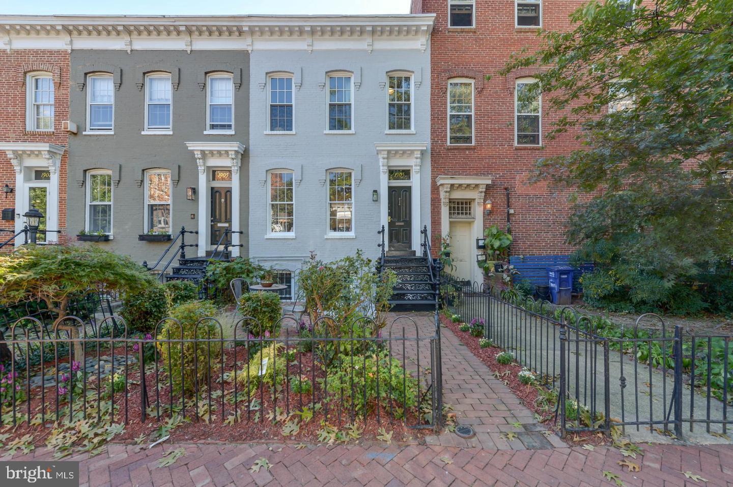 DUPONT - Residential Lease
