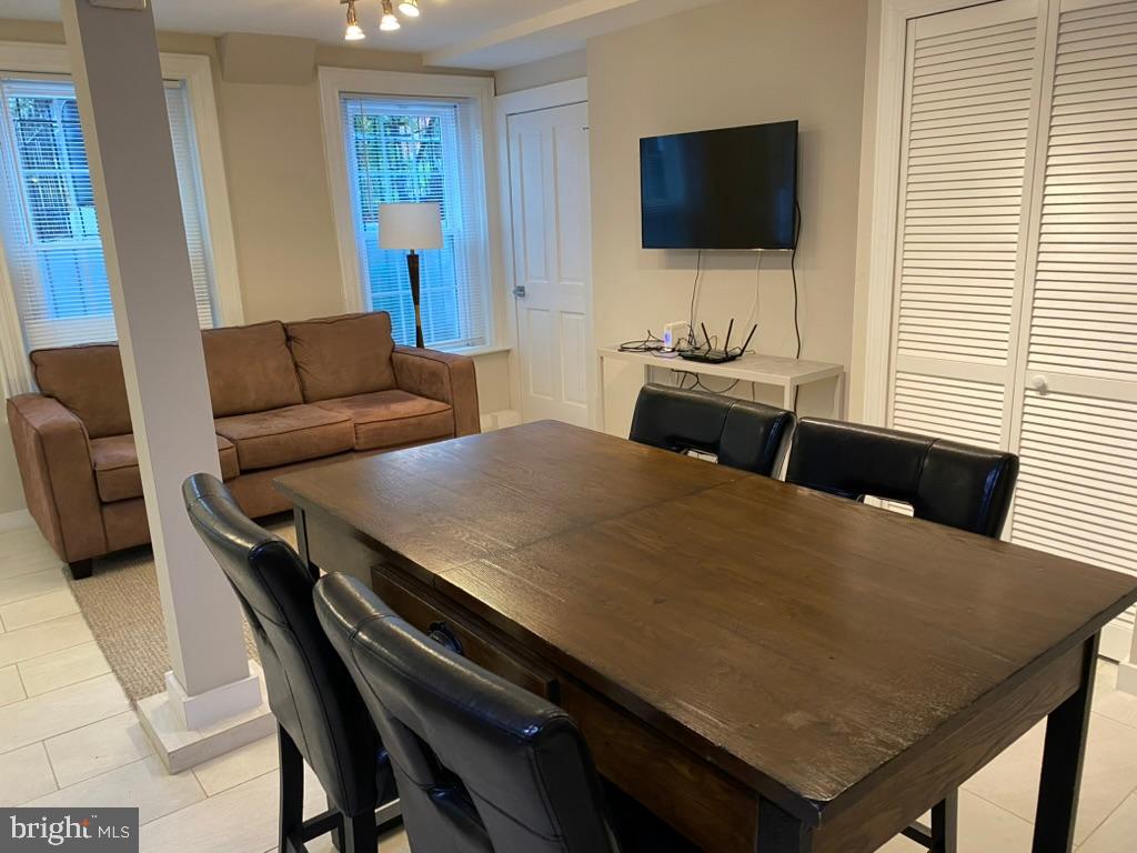 DUPONT - Residential Lease