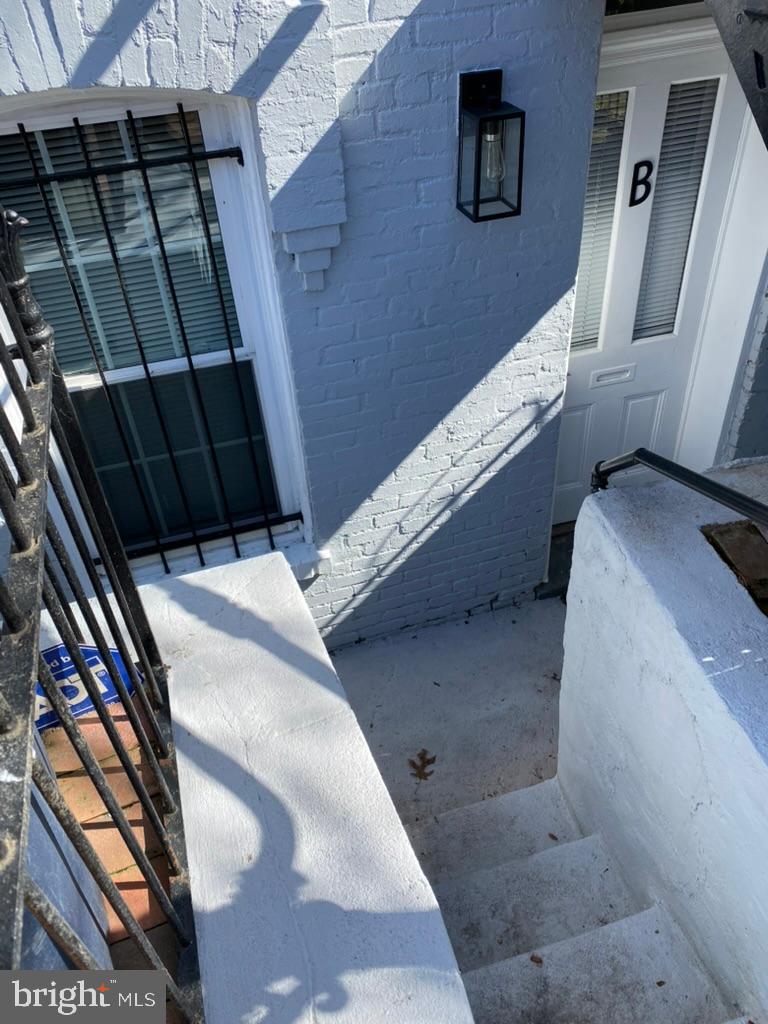 DUPONT - Residential Lease