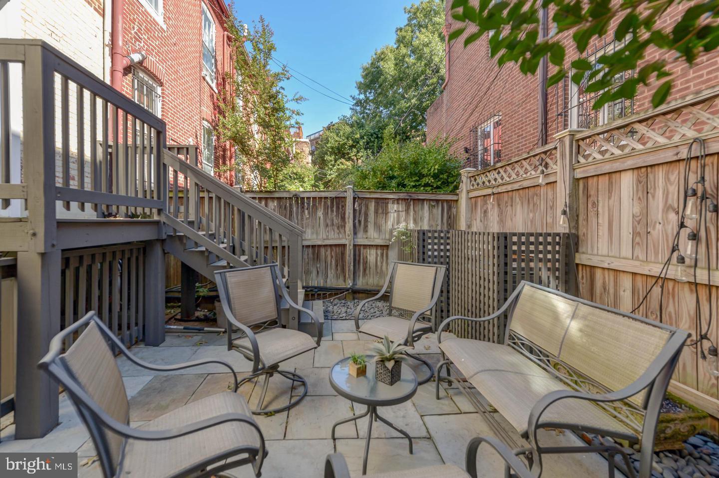 DUPONT - Residential Lease