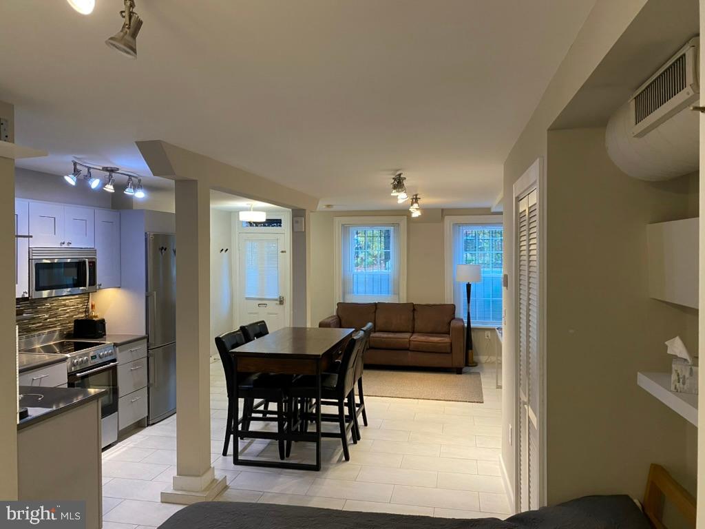 DUPONT - Residential Lease