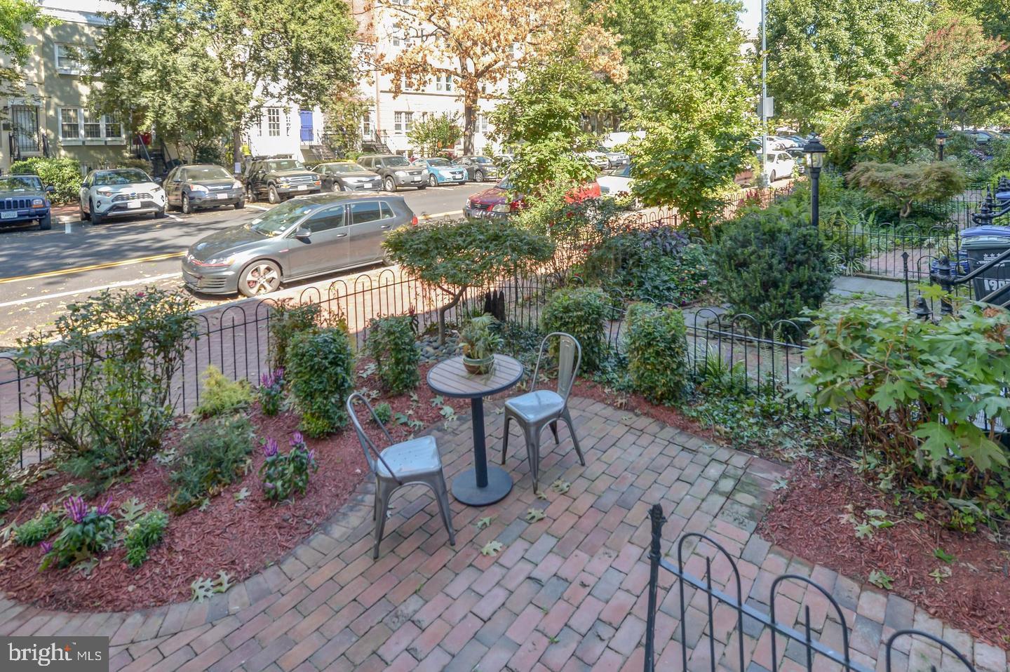 DUPONT - Residential Lease