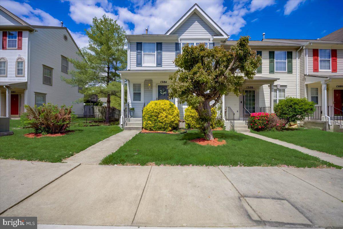 KINGS GRANT - Residential