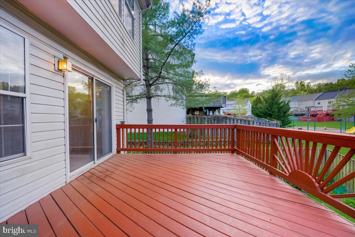 KINGS GRANT - Residential