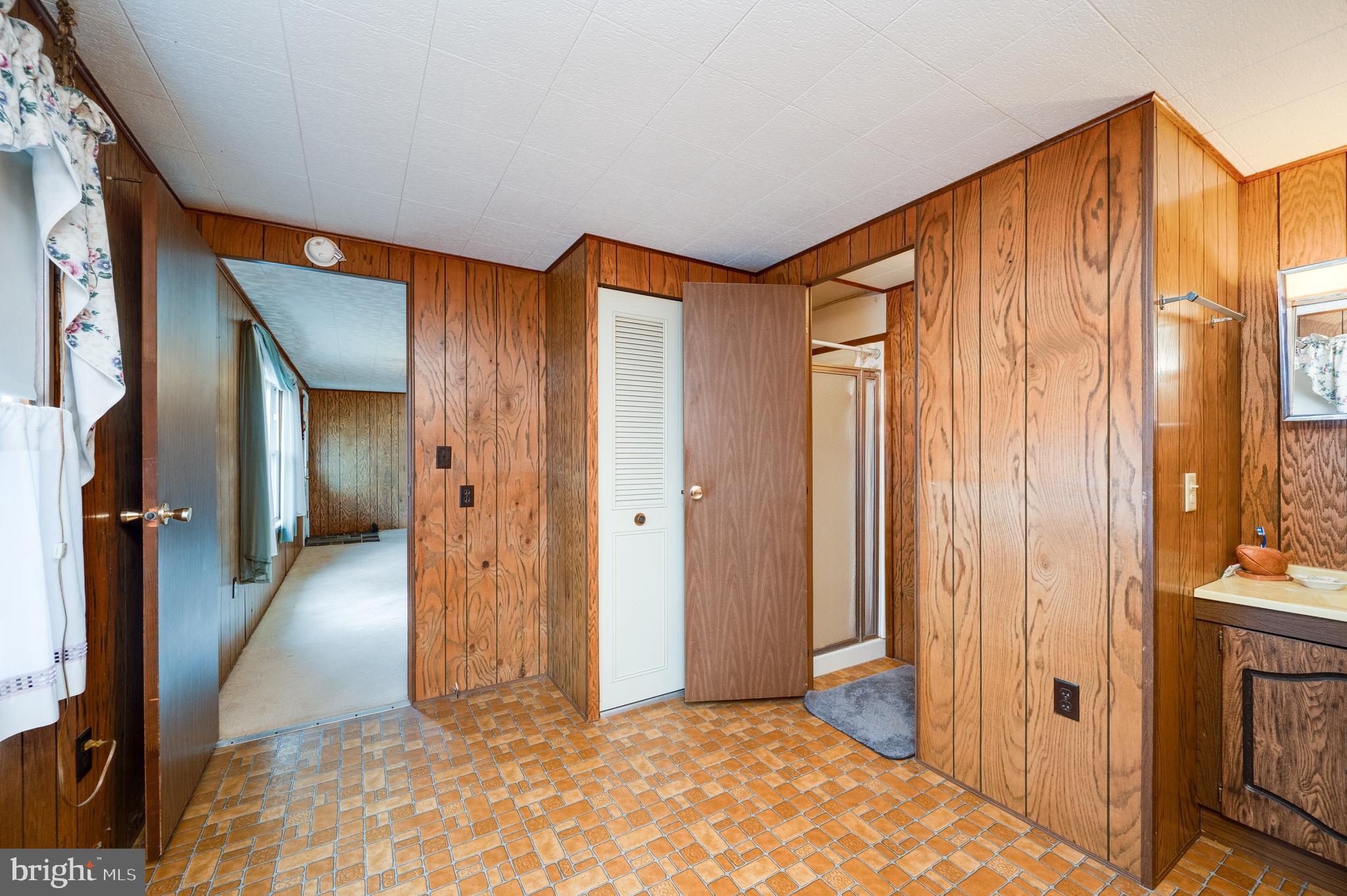 SADDLEBROOK - Residential